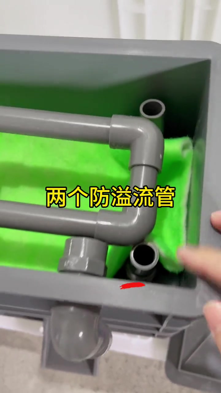 一条视频带你了解瀑布出水过滤器的过滤原理瀑布式出水口震荡水面 使水充分接触空气 有效增加增