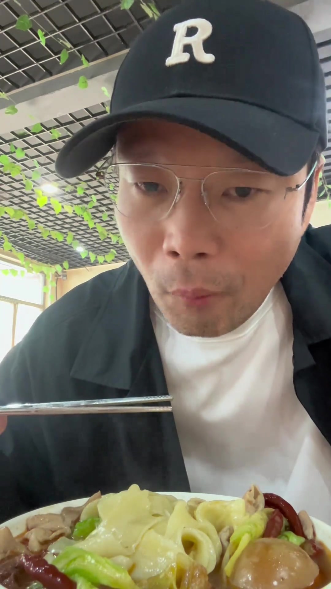 终于吃上了河北美食正宗安徽牛肉板面!