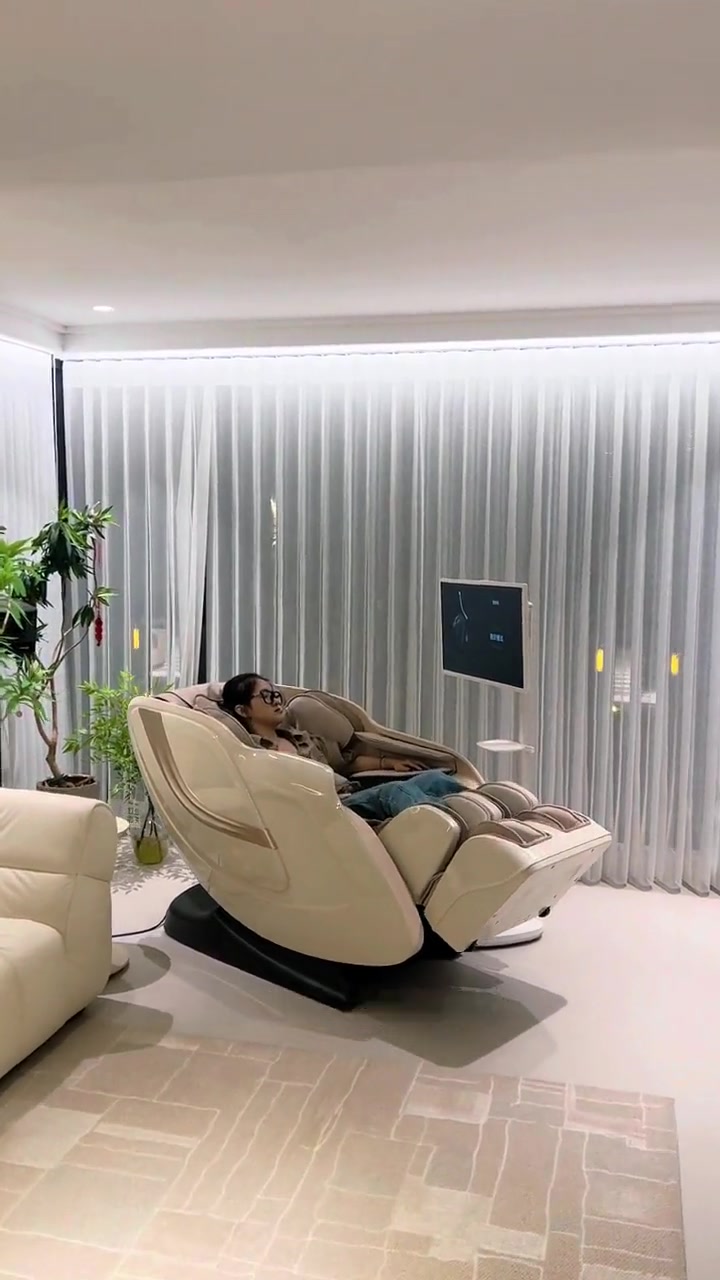 我可以毫不夸张的说一句,这真的是人类智慧的产物啊!苏泊尔智能炒菜机器人 炒菜机 智能生活