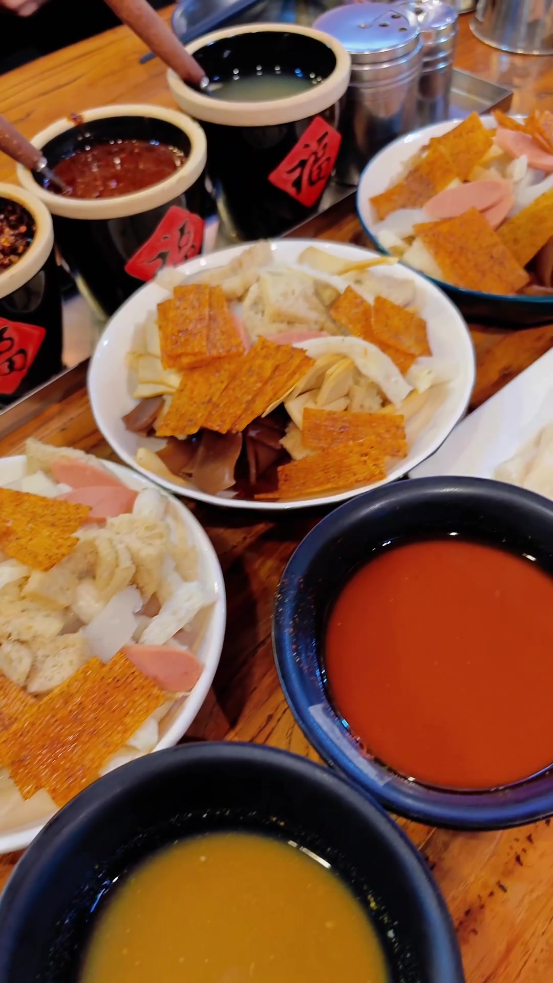 这样的煎饼99%的人没吃过!惊艳了, 这猪头肉版子长煎饼, 哈哈哈