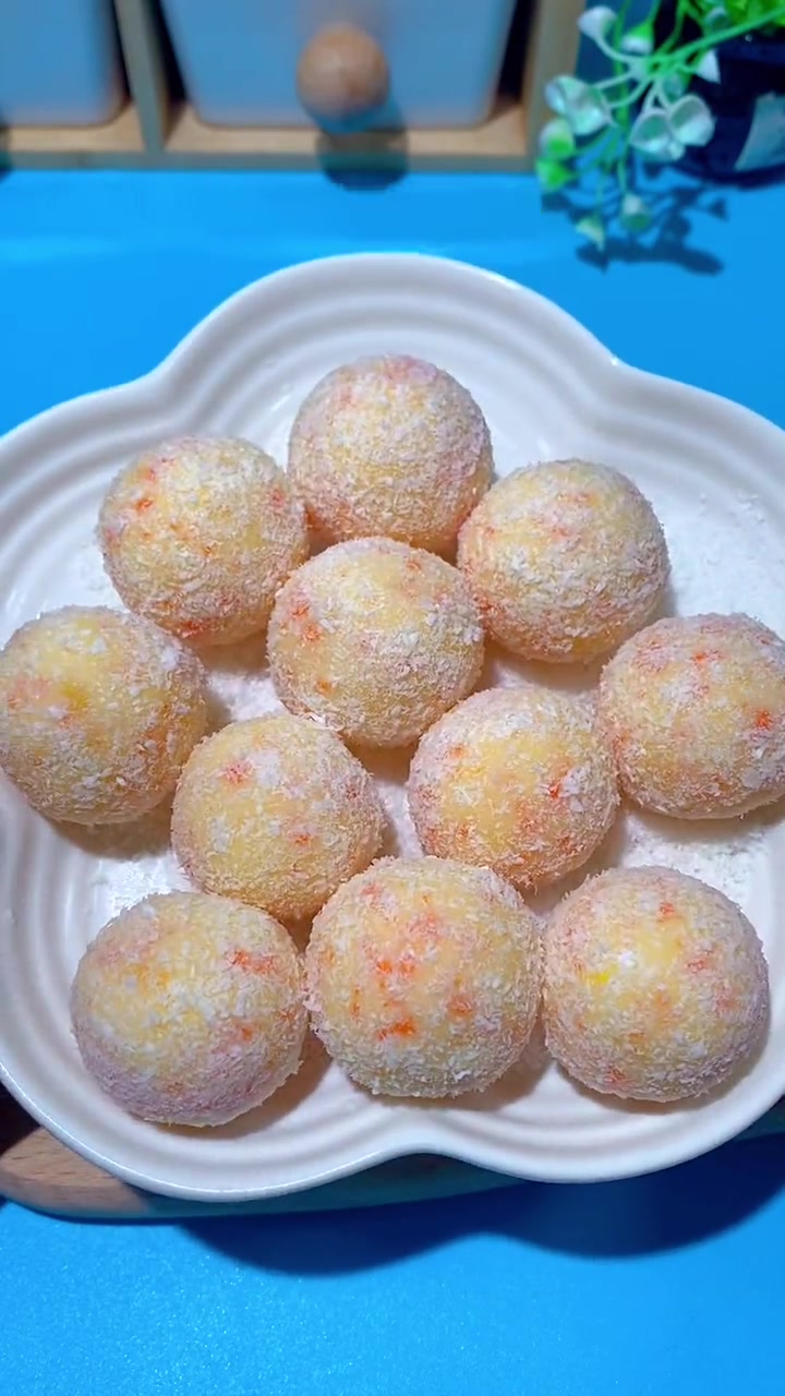 把山药搭配苹果做成这样的小点心,软糯糯的,孩子可爱吃了 宝宝辅食 宝宝爱吃 手指食物 好吃