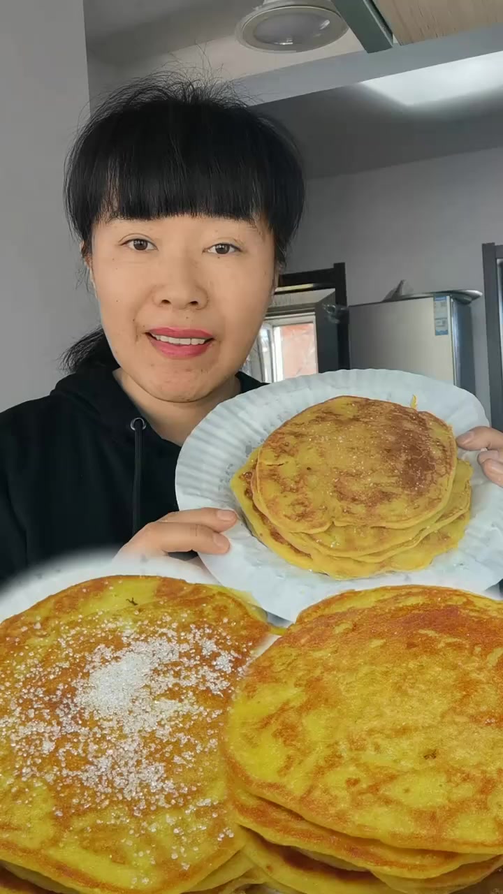 用大黄米面做的年糕饼子小时候味道软软糯糯