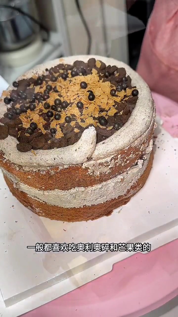 创作灵感 做完这个可盐可甜的奥利奥碎海盐蛋糕我要抓紧时间增肥了,有什么好方法评论区留言 奥