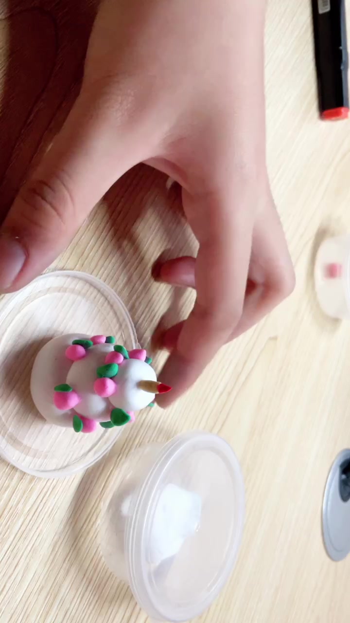 彩泥蛋糕制作方法(3)
