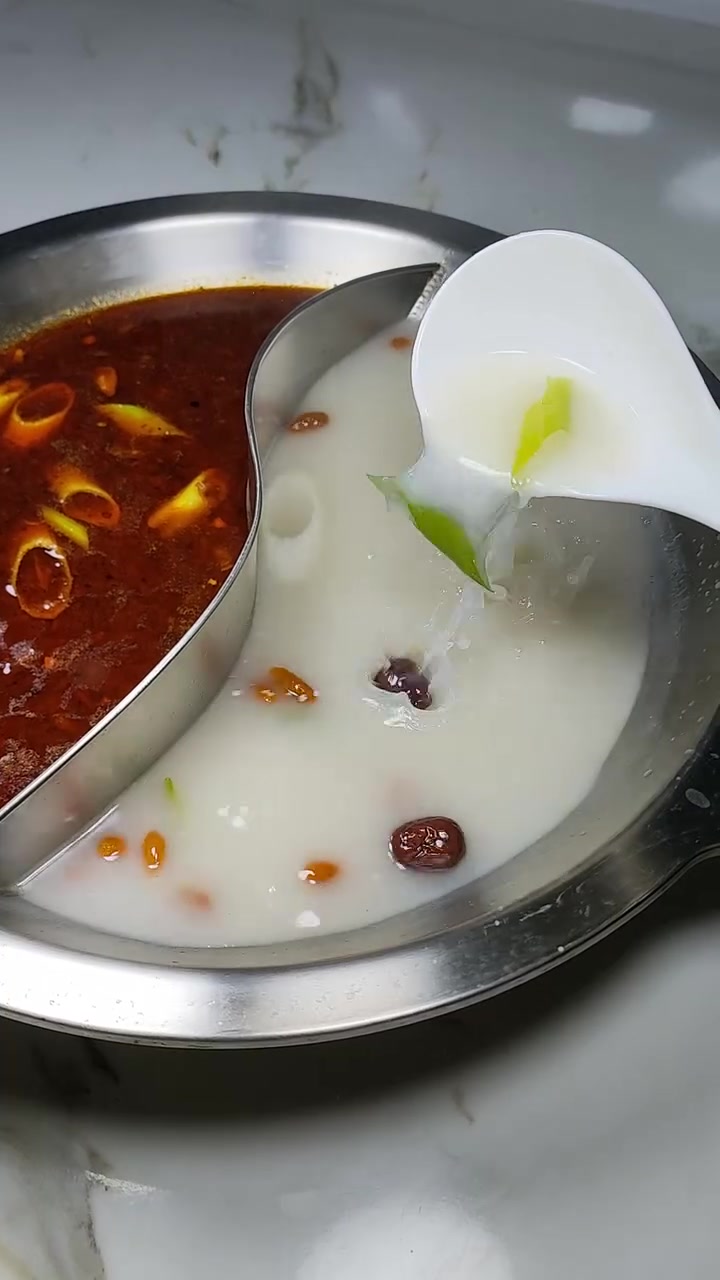 清汤骨汤火锅锅底教程,清汤火锅底料1袋2斤,商用火锅店同款