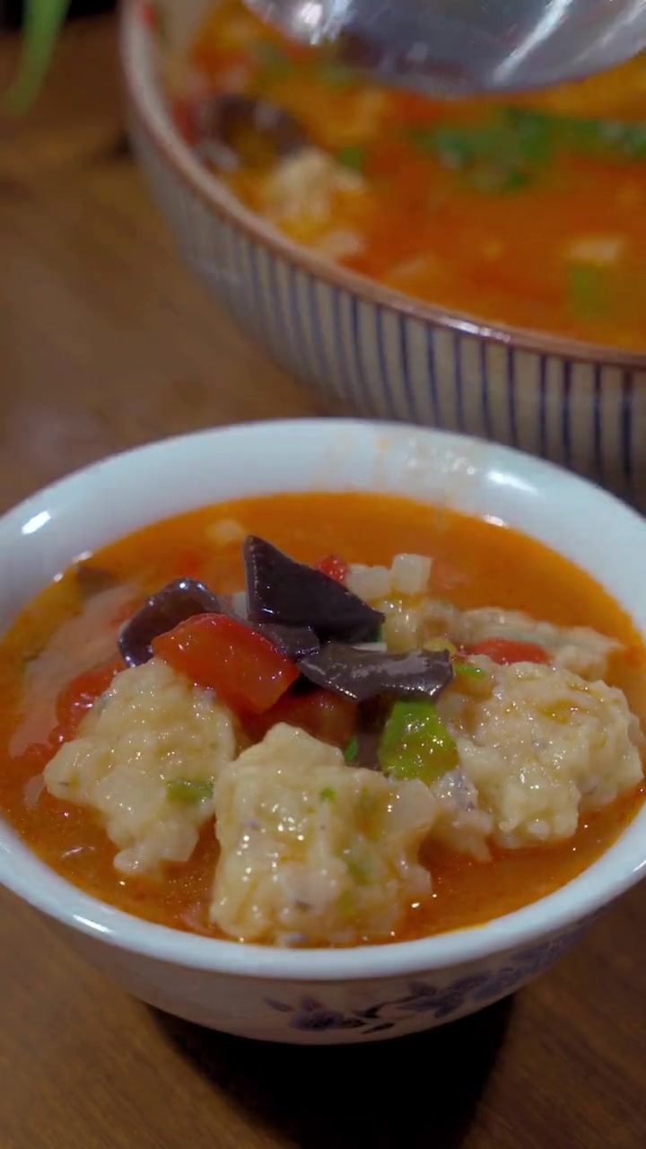 秋去冬来,萝卜疙瘩做起来 美食 河南美食 疙瘩汤的家常做法 萝卜疙瘩 美食教程