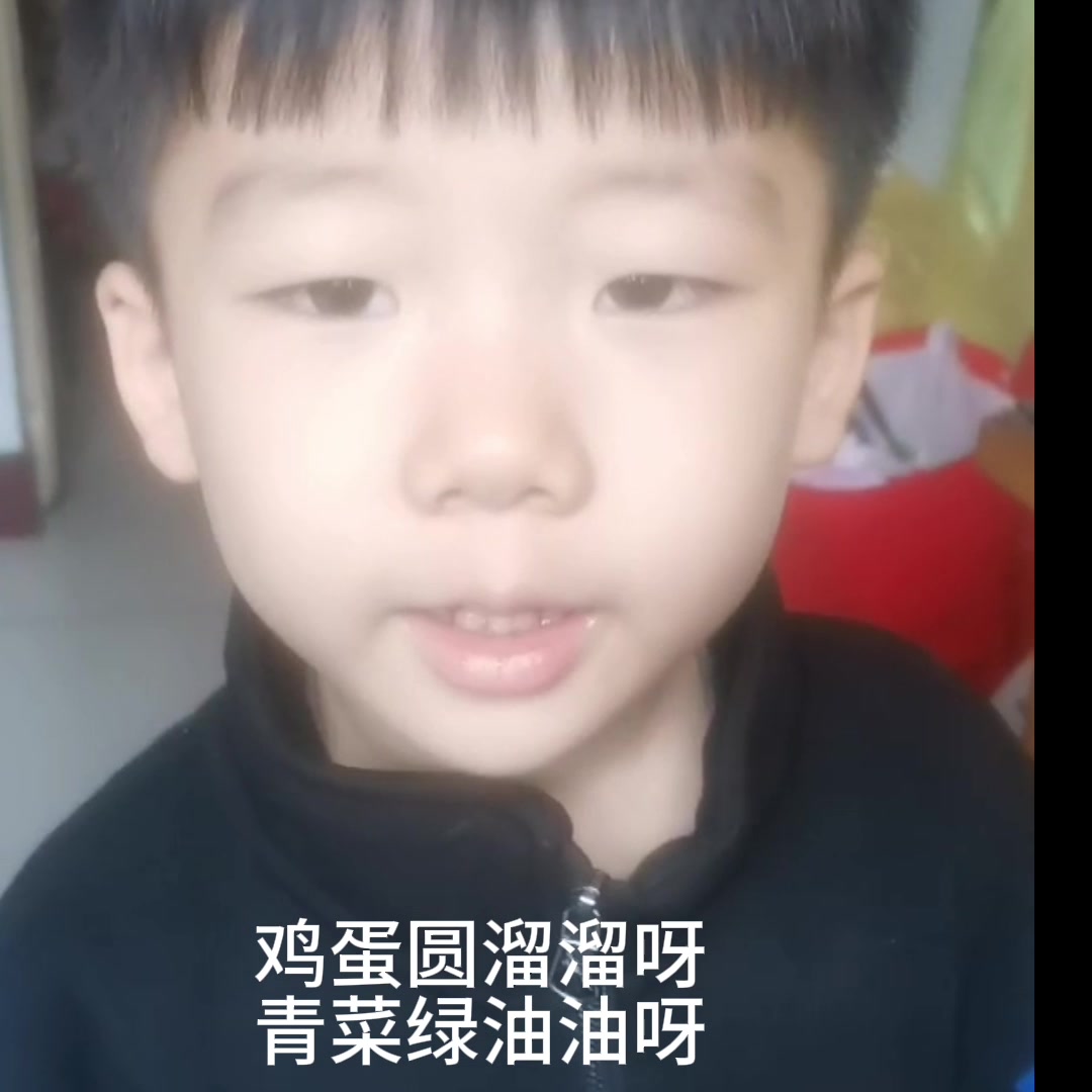 我和奶奶去呀去买菜