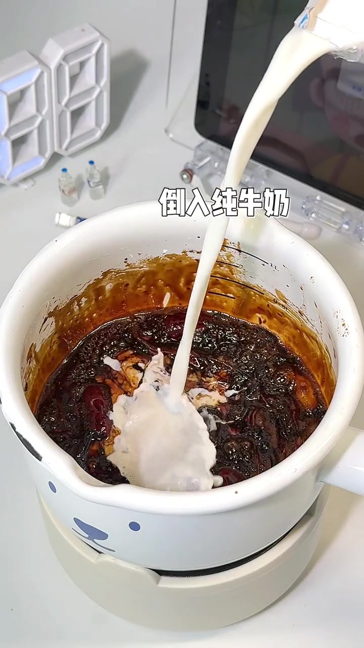 玫瑰红枣姜奶 仙女都在喝什么 养颜养生 煮奶茶