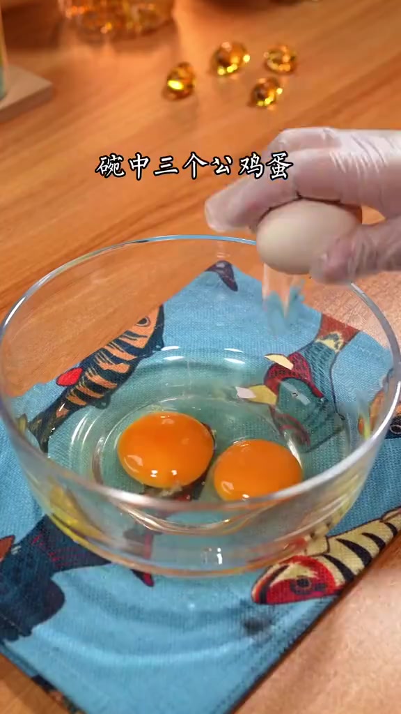 万万没想到,用空气炸锅也能做烤蛋糕 蓬松轩软,一次成功,你学废了吗?和我一起学做菜的微博视