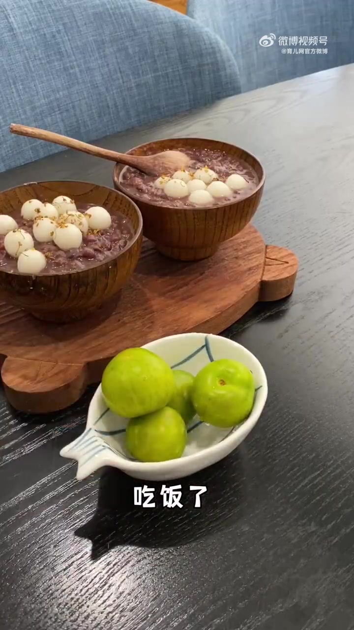 「儿童美食」红豆沙这样煮真的绝了!出沙又绵软,搭配糯叽叽的小圆子,还有桂花的香气(via: