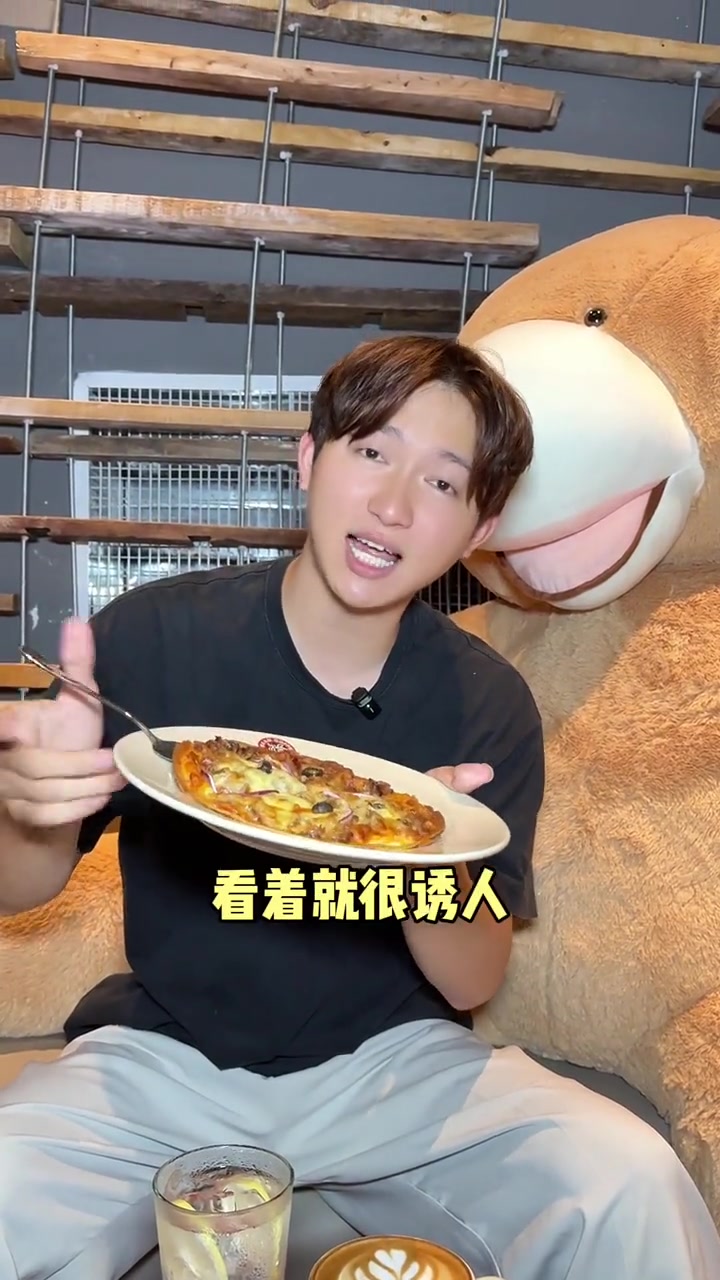 喝下午茶就是要找一个环境风格复古优雅,安逸且悠闲的地方 海口美食 美食探店 悠闲下午茶 海