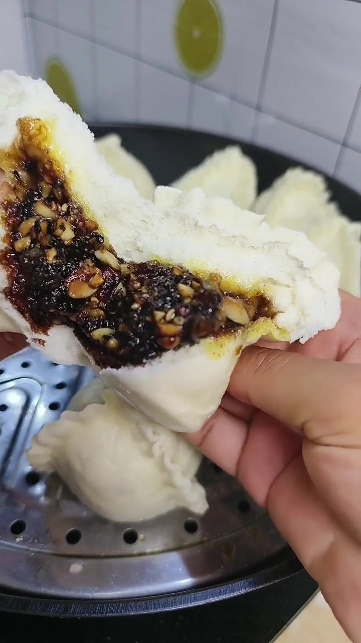 姐妹们你们要的糖包馅教程来咯 喜欢的姐妹们点赞收藏起来起来 真的很好吃 糖包的做法 馅料 