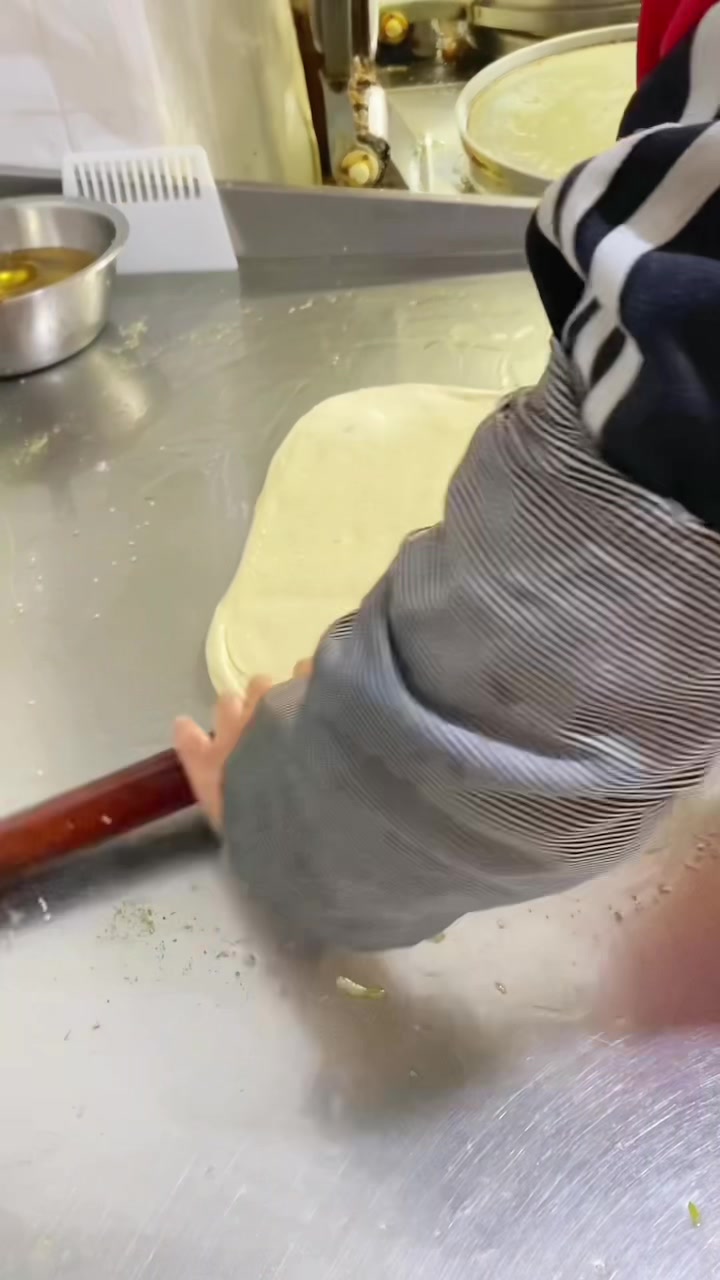 半发面葱油饼详细制作过程