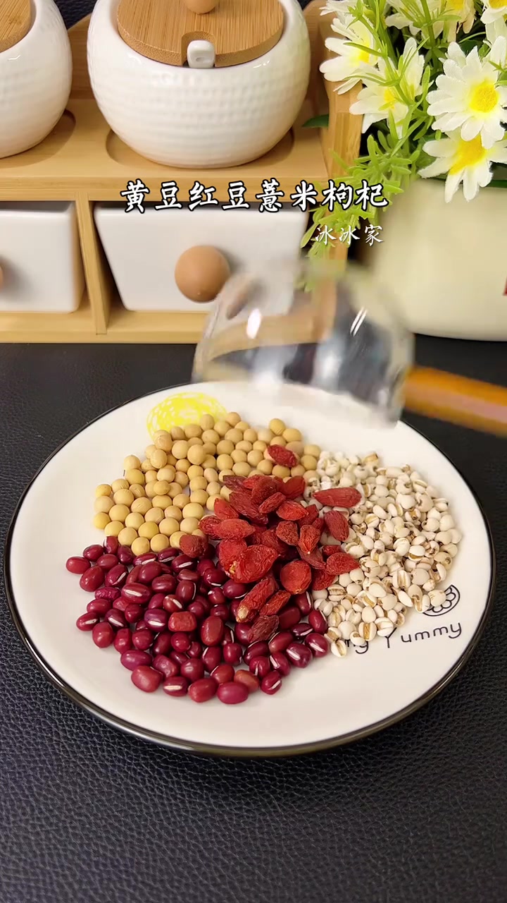 秋冬早餐要吃好,豆浆少不了,六种好喝的豆浆搭配您收好!