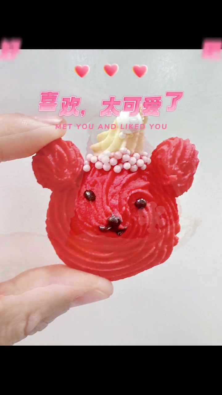 创作灵感 没有模具也能多出可爱的圣诞曲奇帽,太喜欢了,瞬间圣诞氛围拉满,不敢相信我也能做出