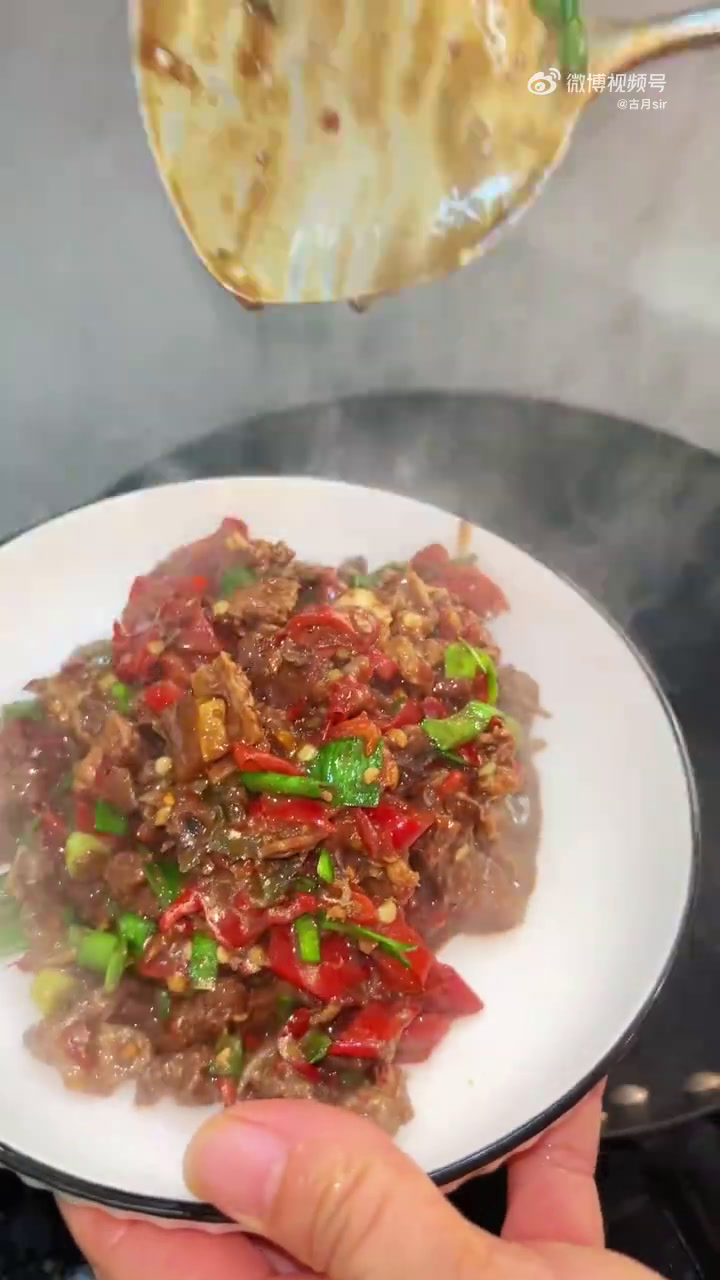 「欢迎来到你的第二故乡江西」江西是被低估了的美食省份,虽然赣菜不在八大菜系之内,但是赣菜受