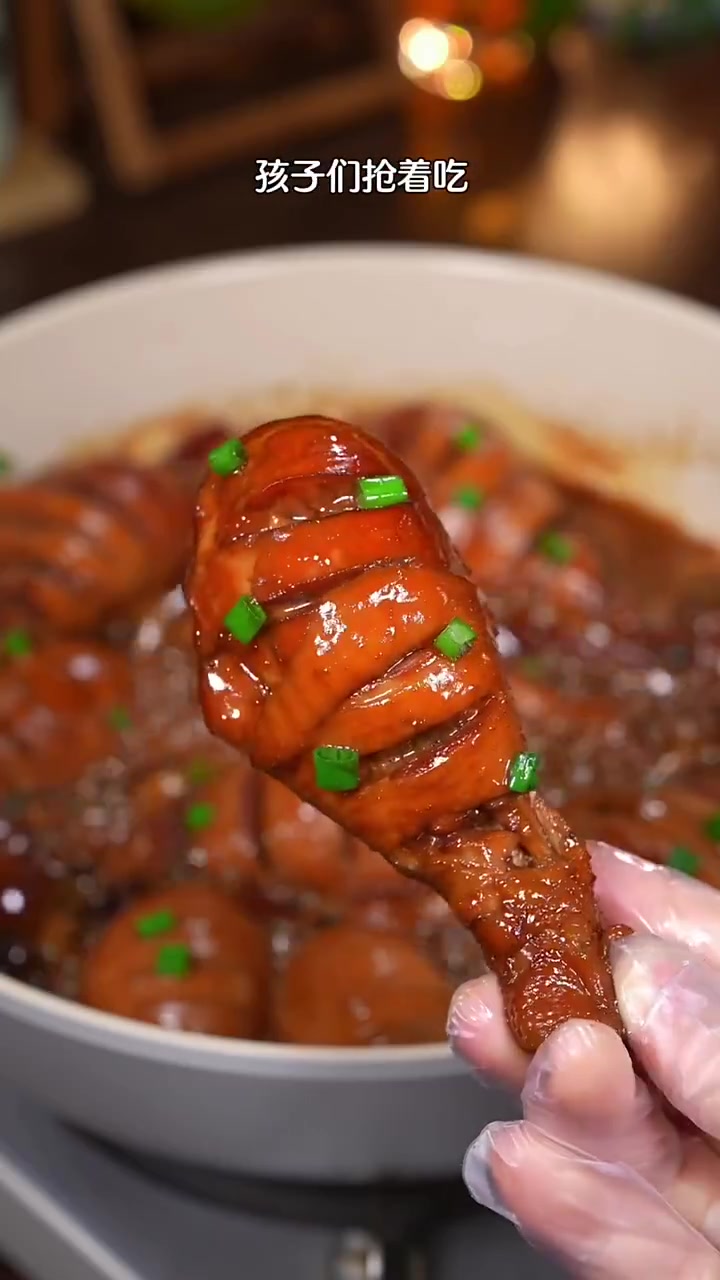 这样做的酱鸡腿,鲜嫩入味,肉质鲜嫩,孩子们超爱吃!美味辽宁等您来 网红打卡地辽宁杠杠滴 厨