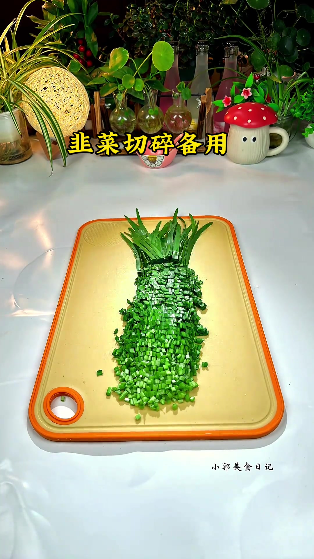 再也不用出去吃生煎包啦,自己在家用饺子皮做生煎包,焦香酥脆,一口一个太好吃了 生煎包 拇指