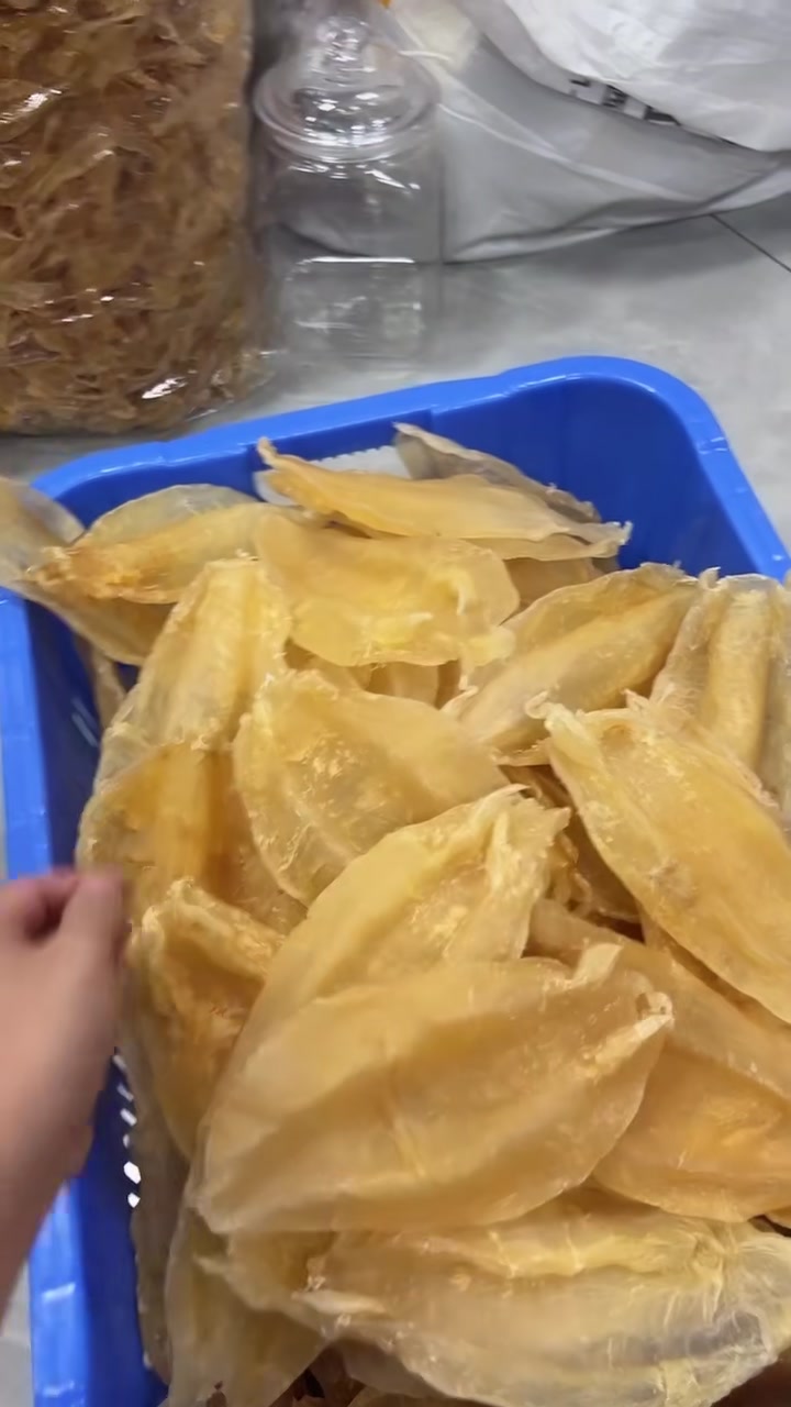 苏里兰北海胶厚肉,胶质丰富,肉质细腻,汤水清美容养颜止血补血