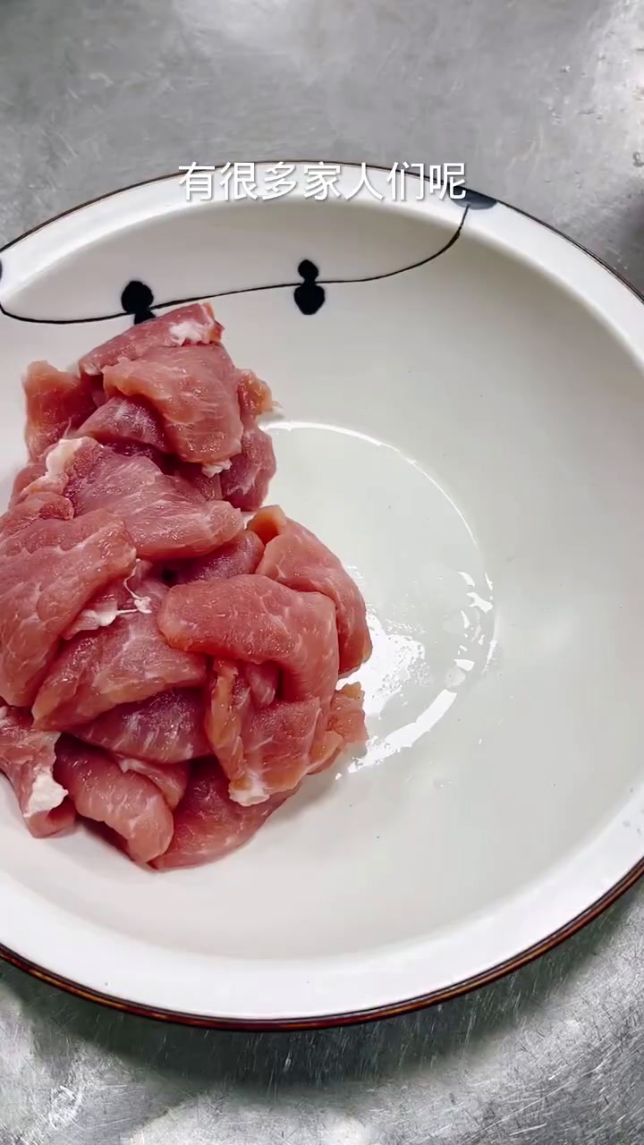 东北特色菜锅包肉,如果你还没有吃过,那你可一定要试试!美味辽宁等您来 网红打卡地辽宁杠杠滴