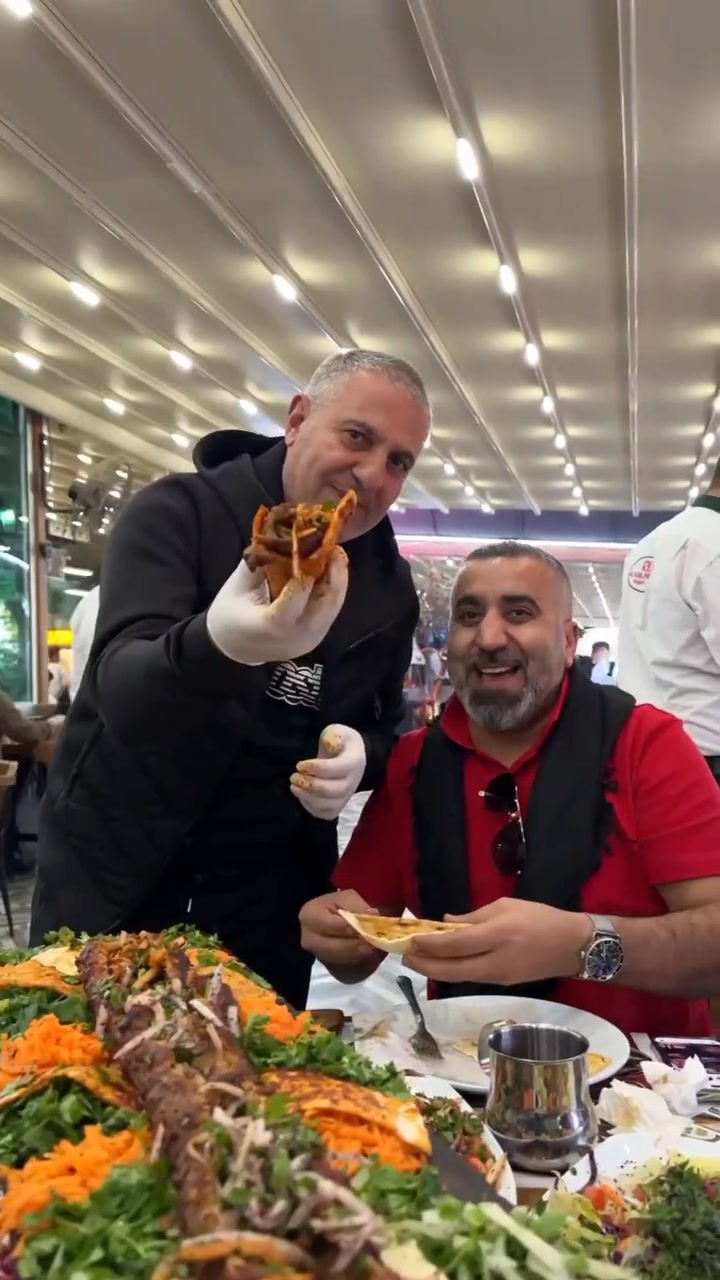 世界三大菜系之一的土耳其美食,烤肉还有这种吃法 烤肉 土耳其 土耳其美食 唯有美食可以治愈