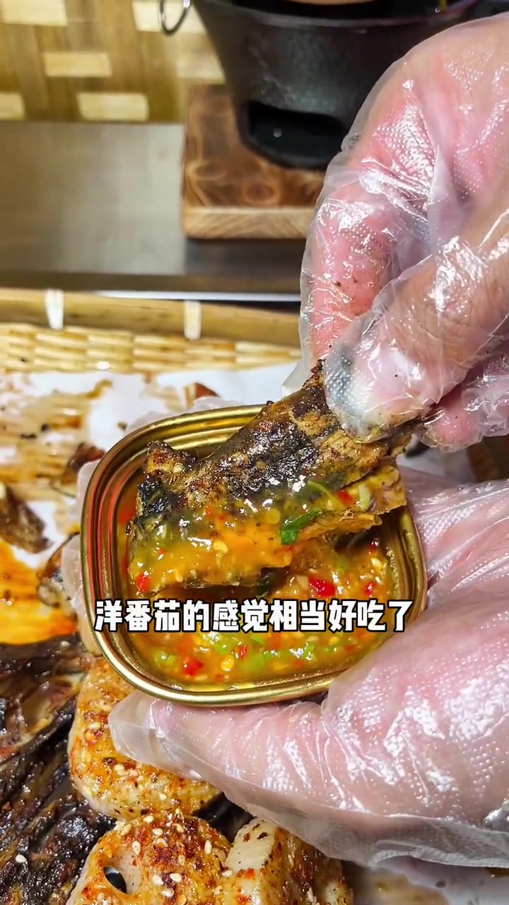 在昆明吃德宏烧烤,万宏夜市这边味道很不错 德柒爷 德宏 德宏烧烤 真材实料才能做出好味道 