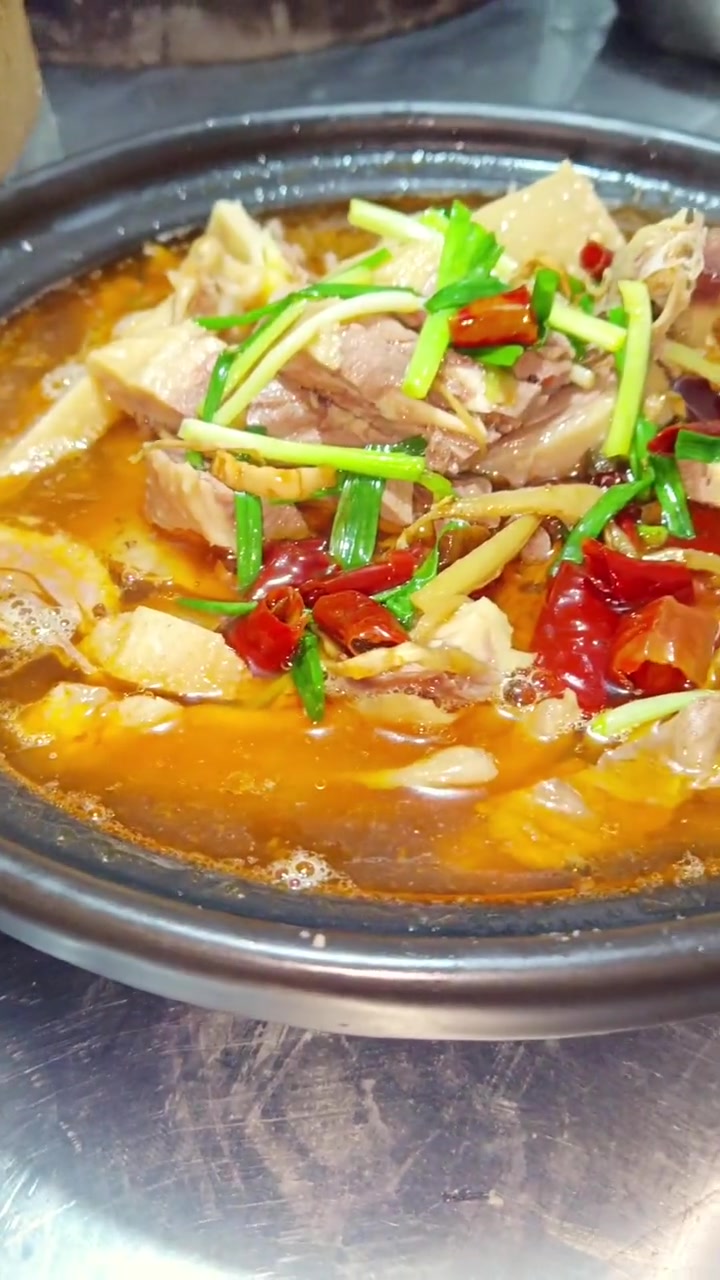 固始美食汉鹅块,汉鹅杂,鲜嫩多汁,汤鲜味美,简单易学易做出餐快适合小本创业,想学你就来我直