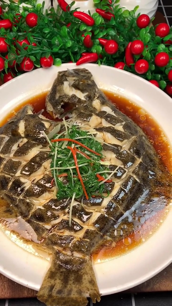 过年大菜清蒸鱼!我和冬日有个约 清蒸鱼 年夜饭菜单提前曝光了 年夜饭 鱼的花式做法