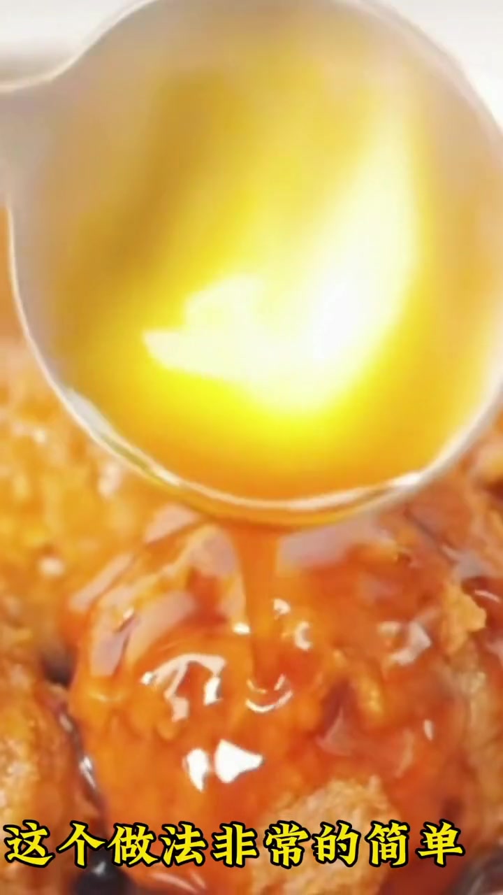 好吃的扬州狮子头,有红烧和清炖口味。没有添加剂,做法很简单方便 扬州狮子头 狮子头 肉丸子