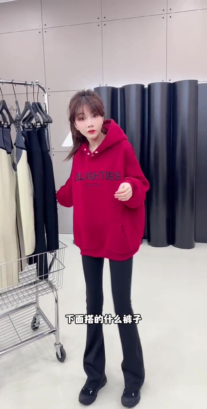 冬天真的少不了一条加绒鲨鱼裤 加绒加厚保暖显瘦不臃肿 冬天一条过深冬小个子都能穿出大长腿 