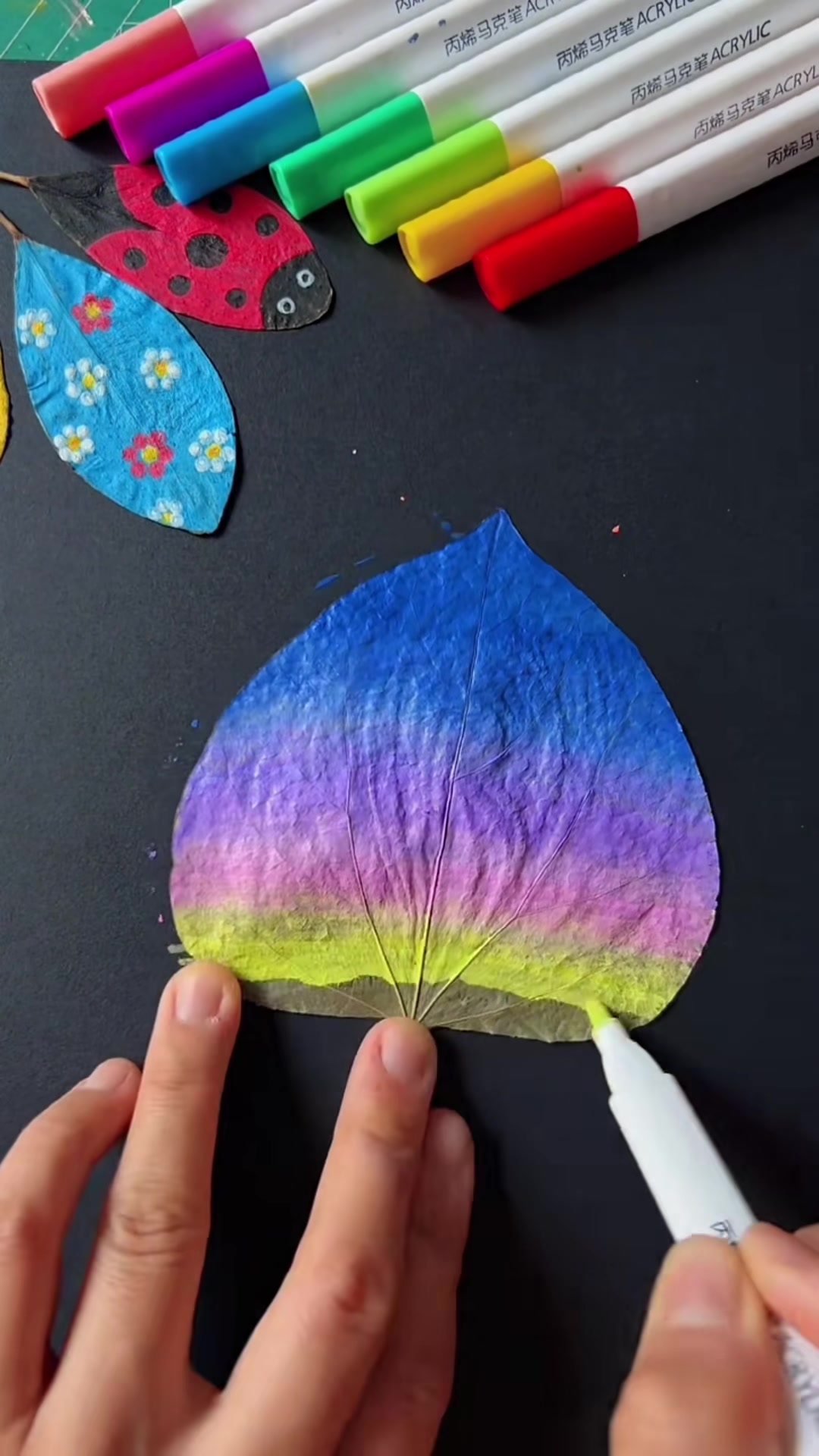 儿童丙烯马克笔画简笔画星空夜晚一看就会