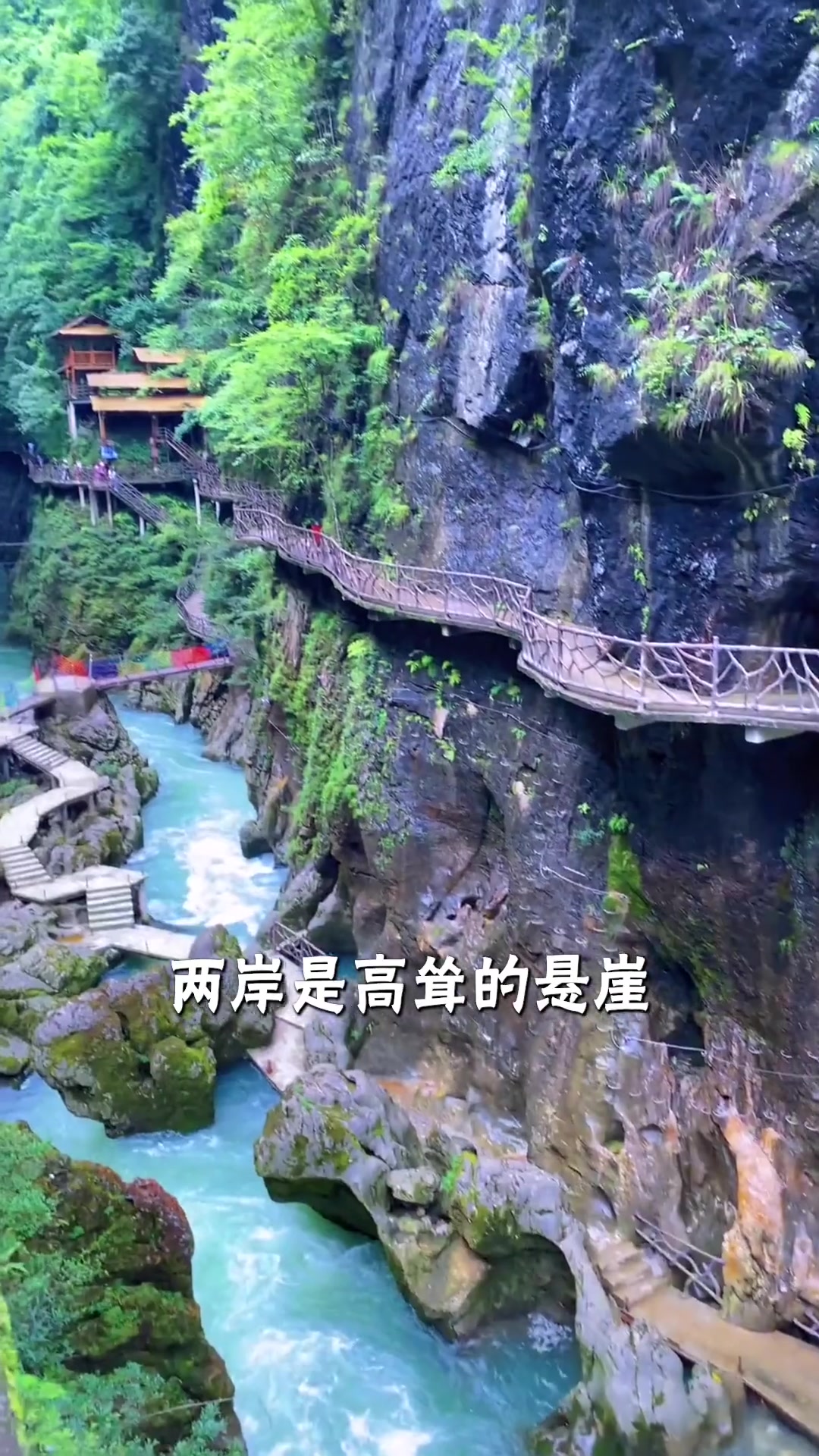 亿万年的洪荒之力,造就了这个大峡谷,奇景怪石千姿百态