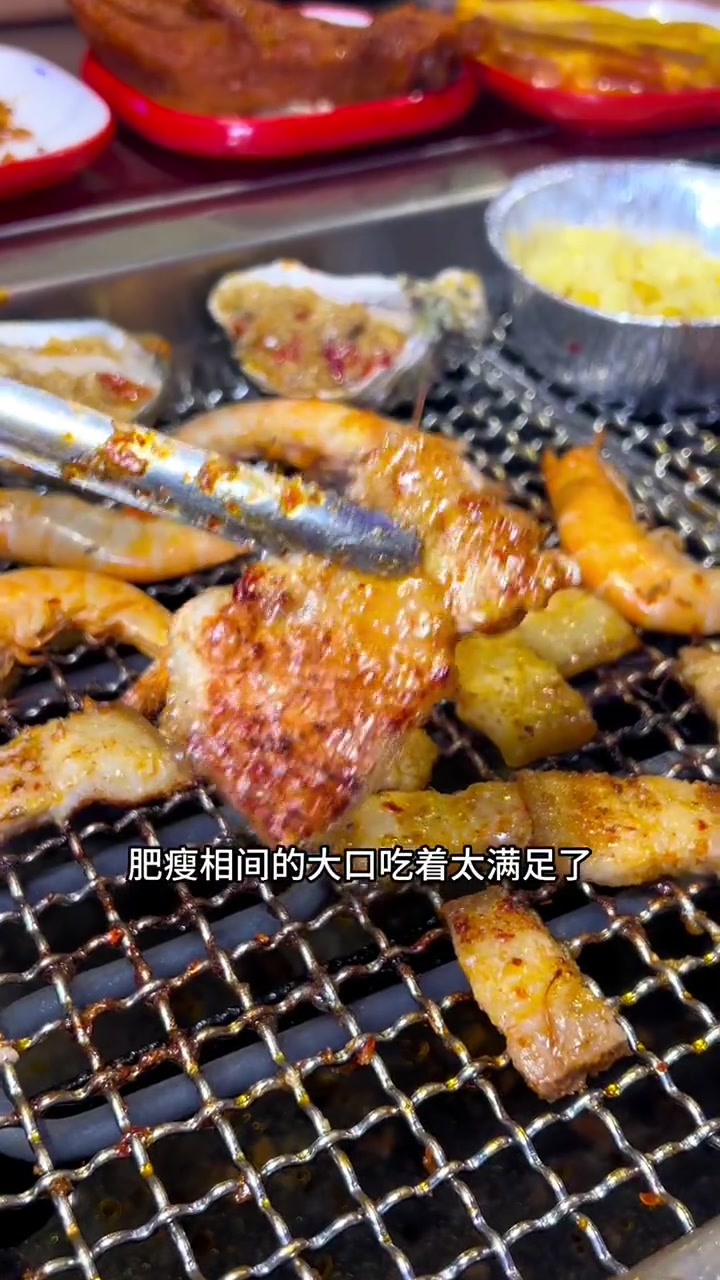 张店川式烤肉自助推荐,这么多种类真是挑花眼了 小猪查理自助烤肉 冰雪美食季 烤肉自助 沃刻