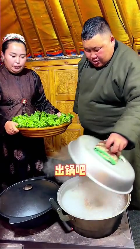 我们为卓玛准备了内蒙古的手把肉,品尝不同地区的牛羊肉的鲜美,感受草原的热情!新农人计划20