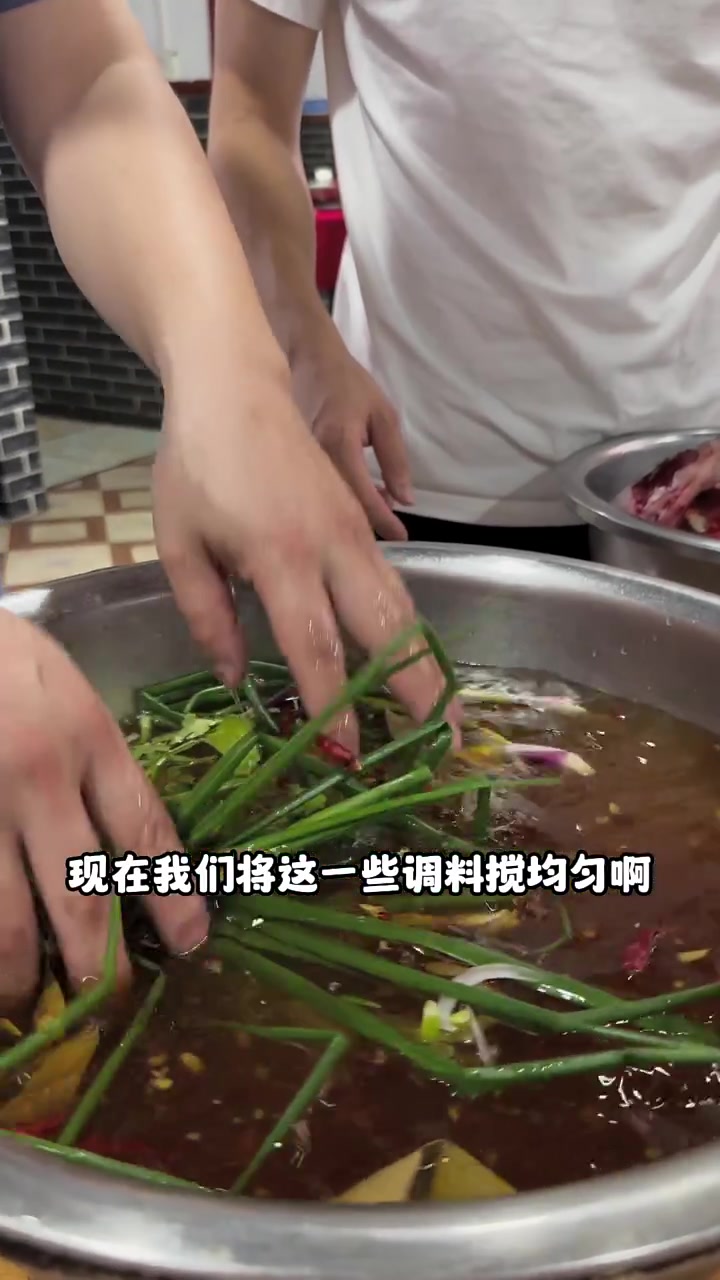 地摊烤鱼,价值两千的烤鱼技术送你们啦,毫无保留