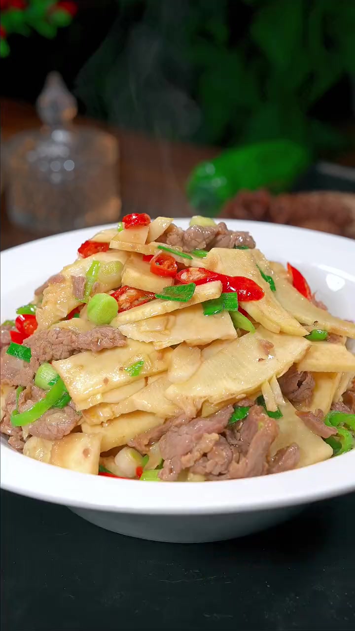 冬笋炒牛肉 冬笋怎么炒好吃,今天一个视频教会你,赶紧安排上吧 冬笋 冬笋炒牛肉