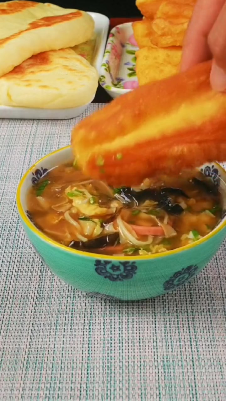 喝不够的胡辣汤,想吃了在家五分钟就能搞定一大锅,真的太好喝了 小时候的味道 咸汤 胡辣汤 