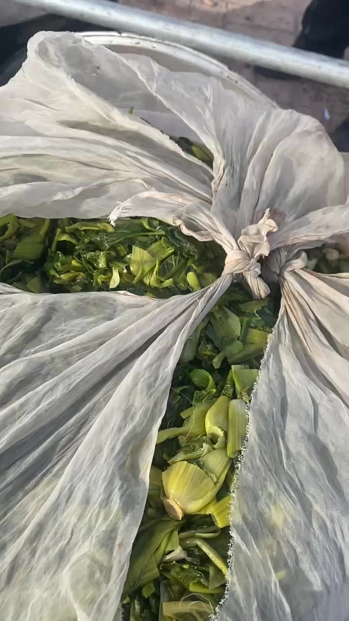 赤峰地区,杀猪菜的做法,大块肉,老汤炖,唉妈呀!太香了!