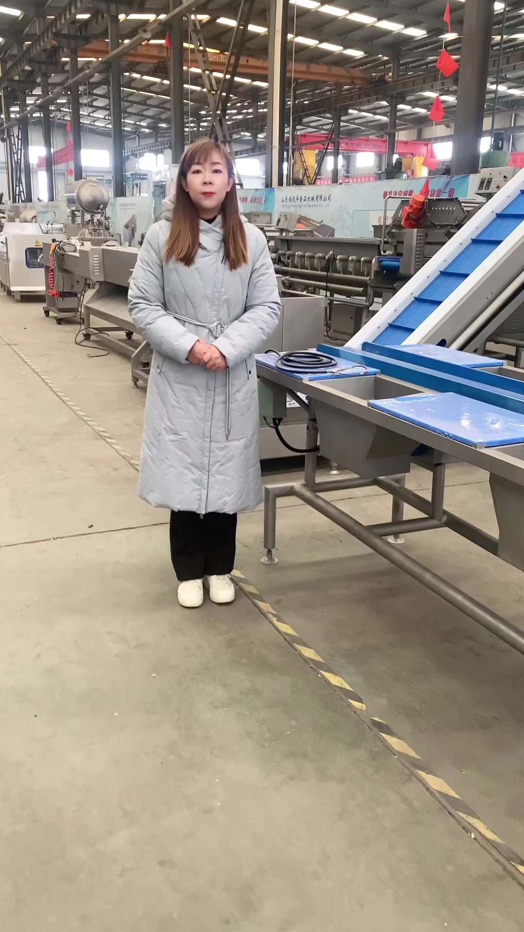 带大家看一条净菜加工流水线