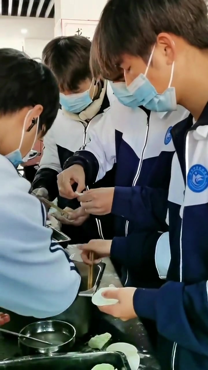 万年中专·冬至·包饺子大赛 冬至 包饺子 学生时代 记录校园生活 团队精神