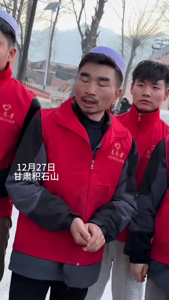 兰州筷上瘾牛肉面在甘肃积石山连续支援9天后返兰,你们是最帅的,为你们点赞 兰州牛肉面 积石