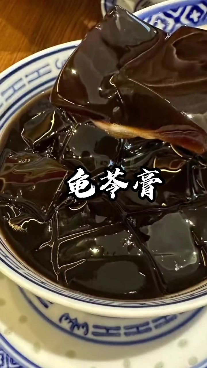 东方甄选特色商品视频文案:东方甄选广西行好物揭秘,广西米粉“三大巨头”齐聚直播间?12月2