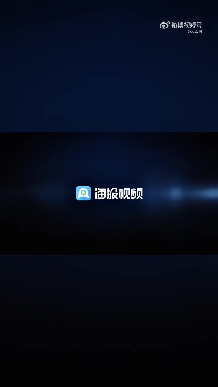 「上海宝格丽酒店跨年夜房费高达30余万」12月28日15时许,海报新闻记者来到上海宝格丽酒