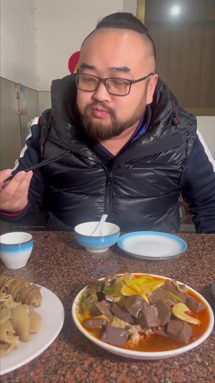 来到丰县天堂二号羊肉馆,有没有人知道他为什么叫做天堂2号?徐州大胡子 徐州美食 徐州丰县 