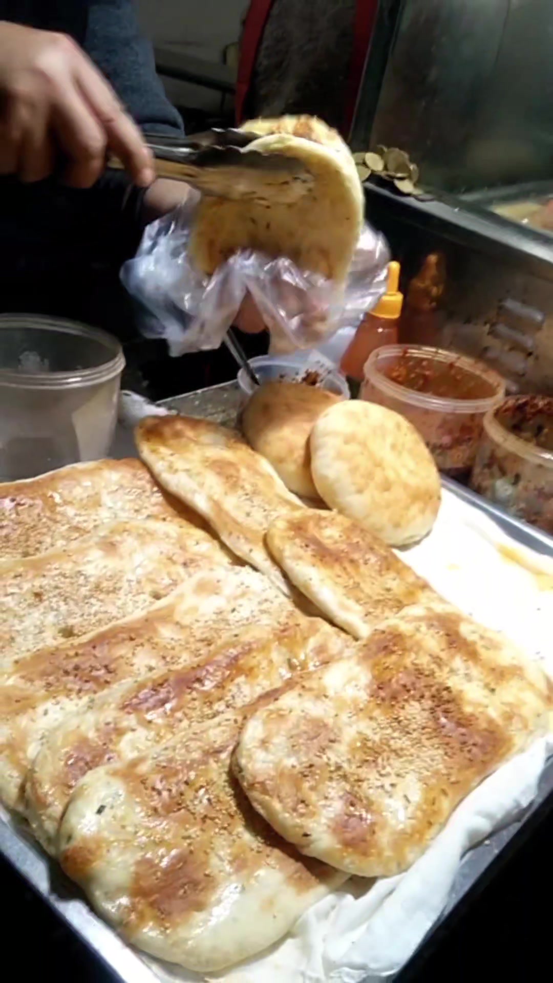 生活很泪但要继续