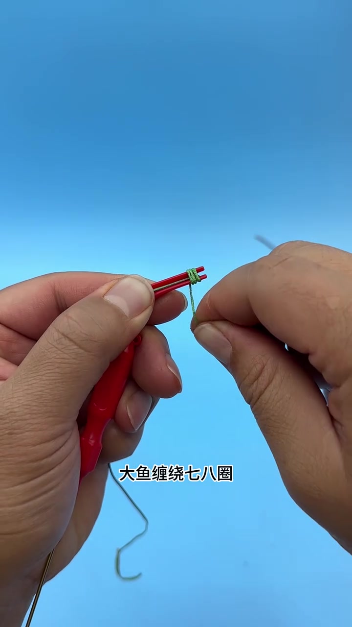 绑钩器,取钩器,子线打结器三合一,非常实用的钓鱼小工具