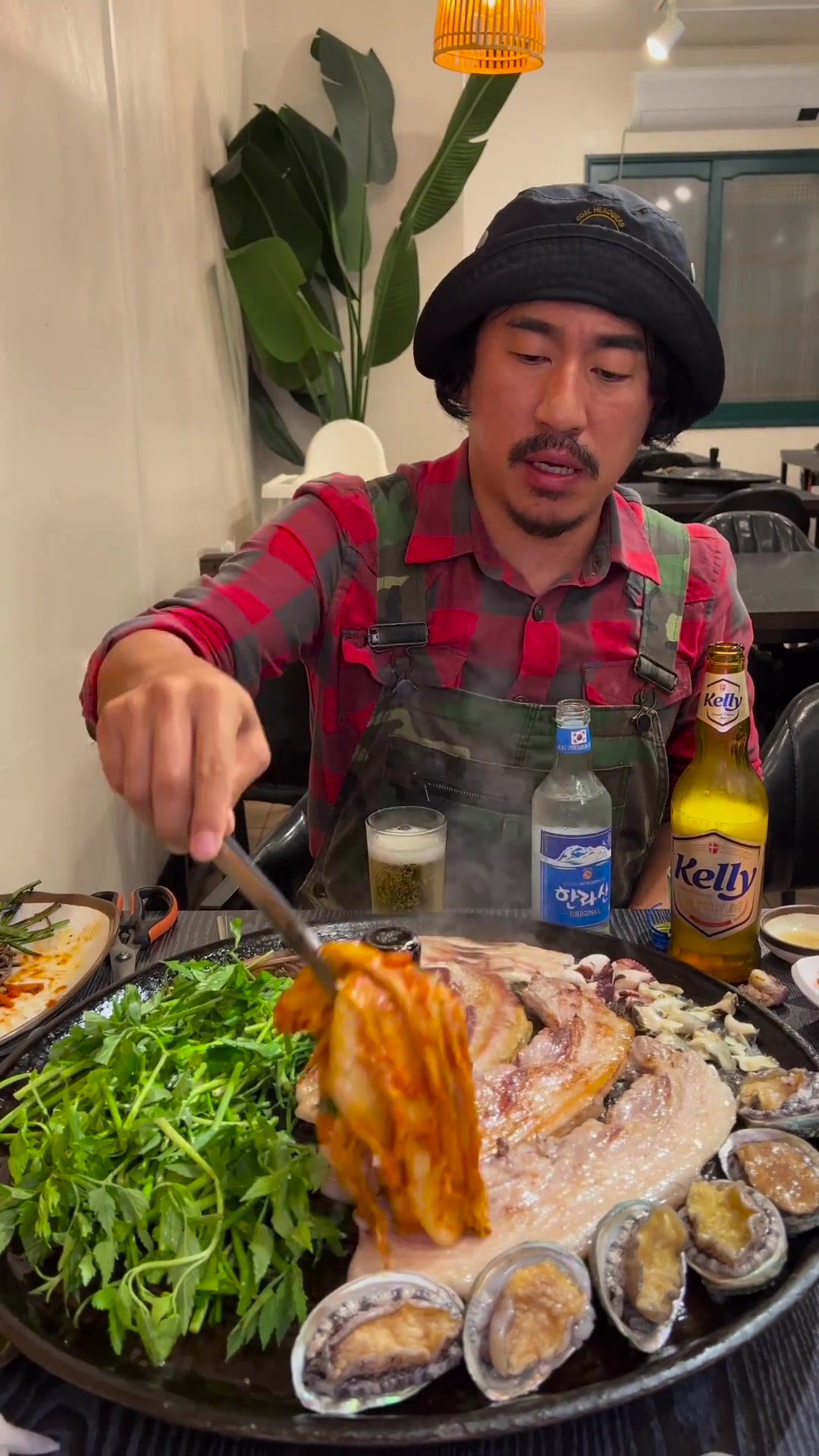 韩式海鲜烤肉拼盘