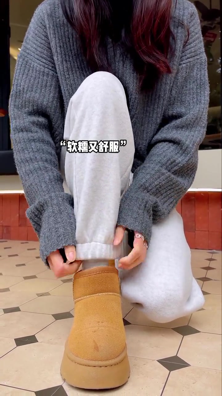 过年战袍必备加厚加绒白灰色卫裤,窄版版型巨显瘦 卫裤 保暖又好看 新年战袍 新年鸿运穿搭