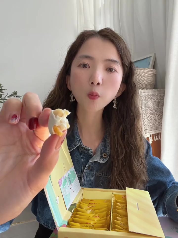 去厦门必不可少的 伴手礼 苏小糖 牛轧糖 口感特别扎实,颜值超高 手信 厦门特产 鼓浪屿