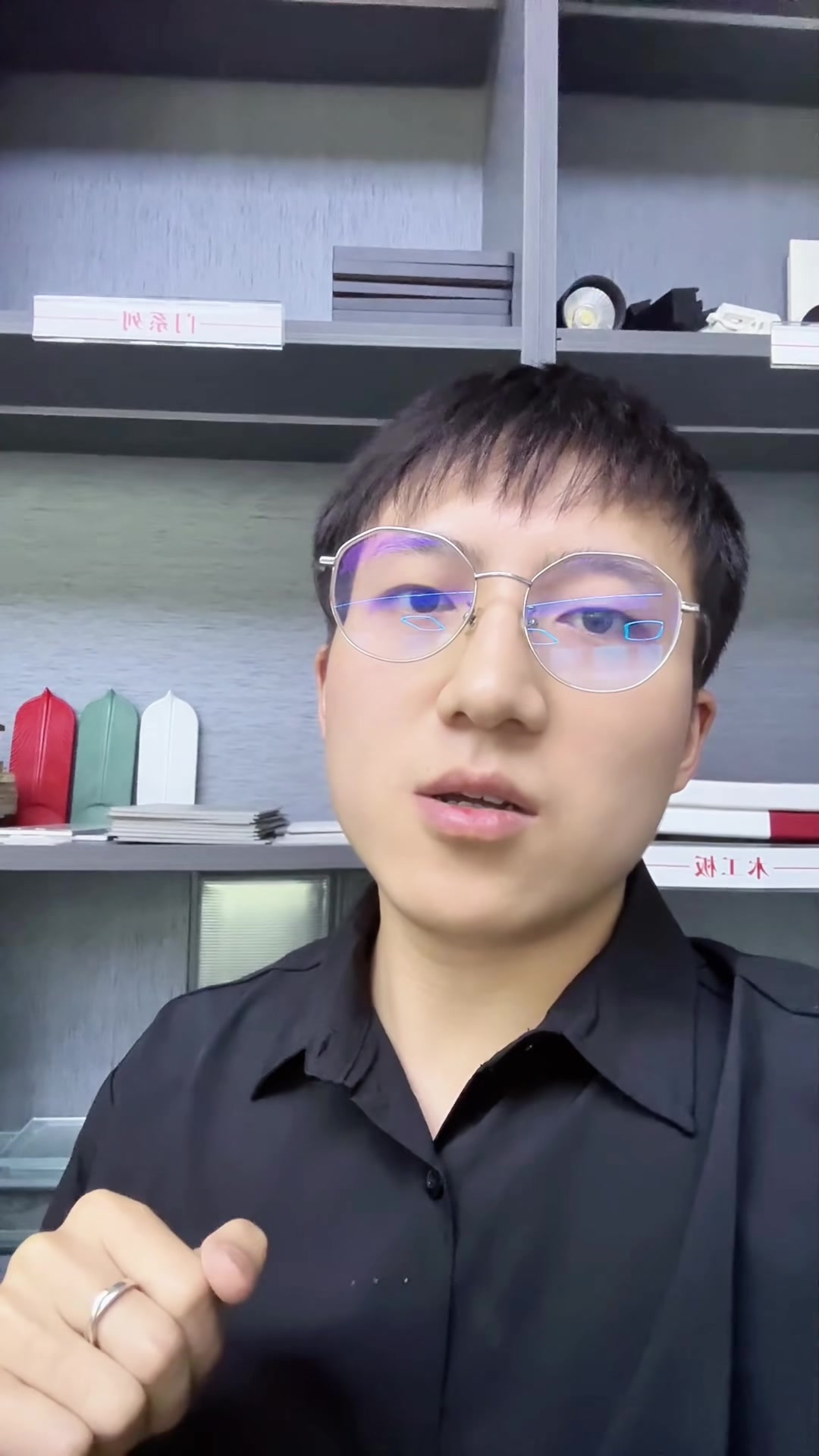 预算十万的餐饮店四种装修风格